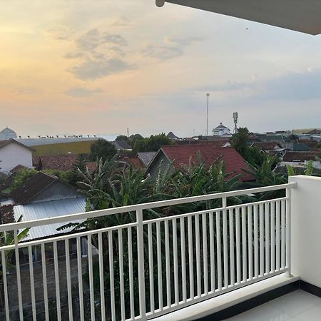 Han Gang Syariah Ponorogo Extérieur photo